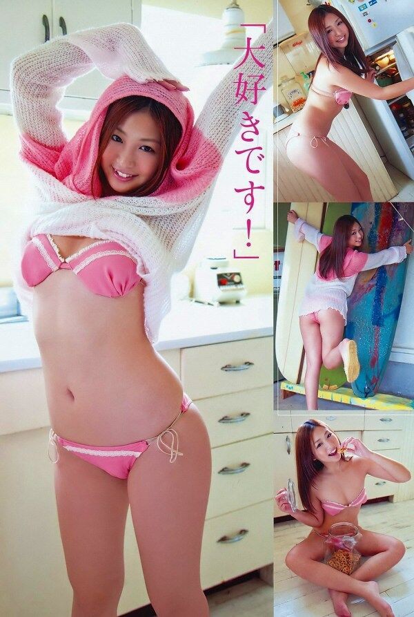 佐山彩香 ビキニ画像!かわいさと抜群スタイルがたまらない! 25枚目