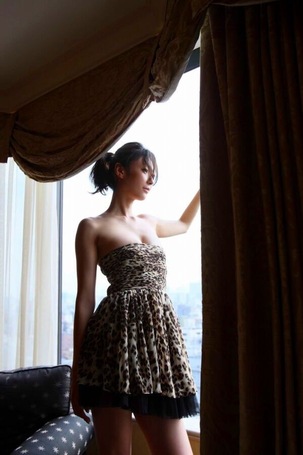 田丸麻紀 グラビア画像!若い頃の美スタイルがたまらない! 16枚目