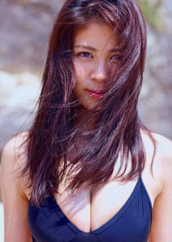 澤北るな ビキニ画像!かわいさと抜群スタイルがたまらない! 18枚目