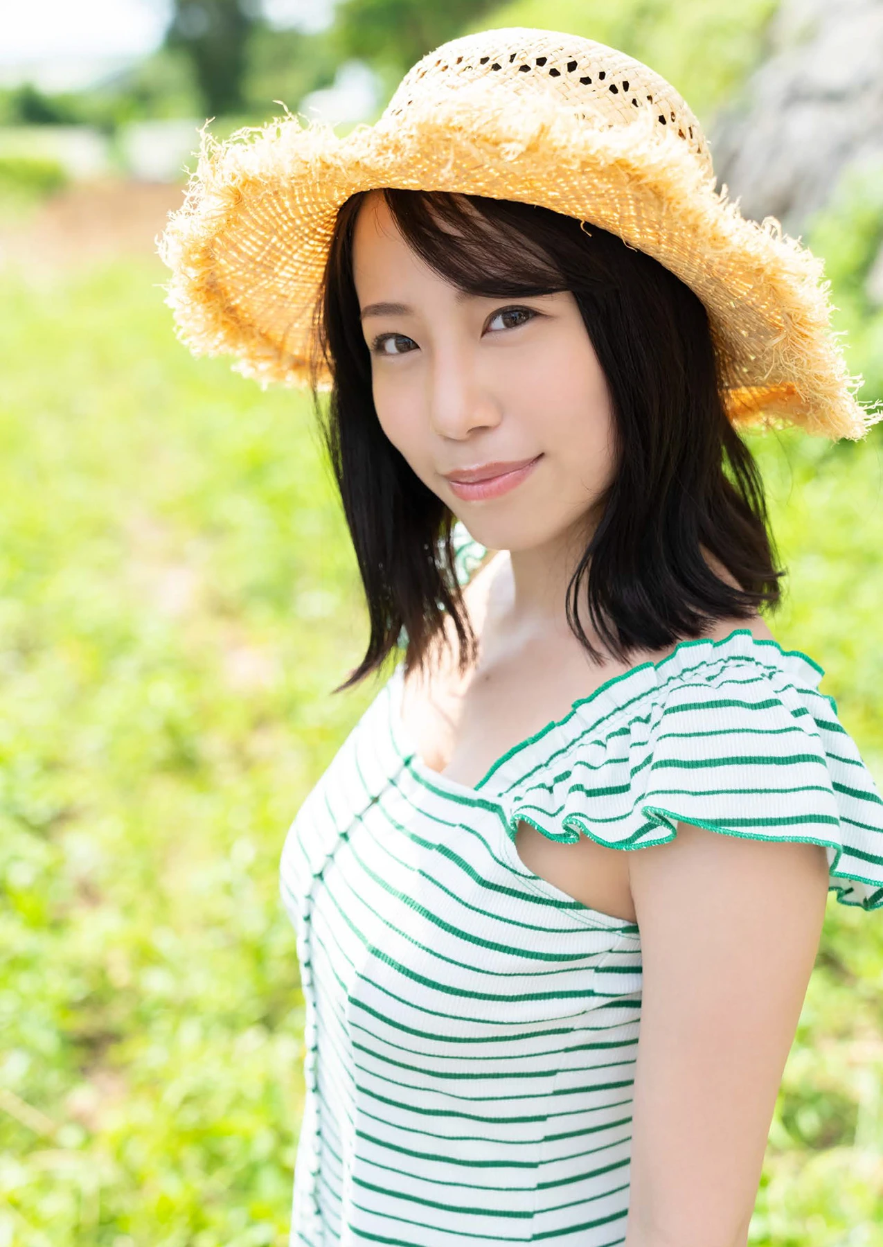 Himari Otsu 乙陽葵 – 写真集 『なぁ、なんしょん?』 6枚目