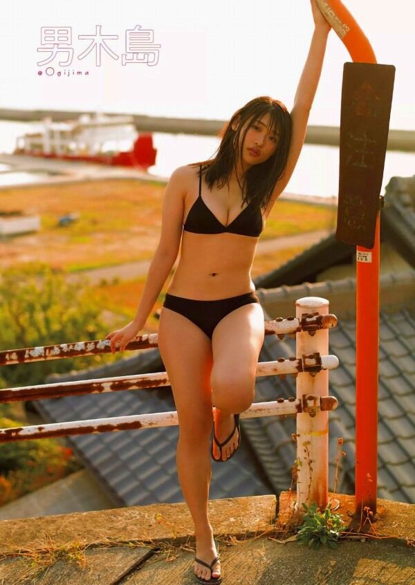 石田桃香 ビキニ画像!かわいさと抜群スタイルがたまらない! 26枚目