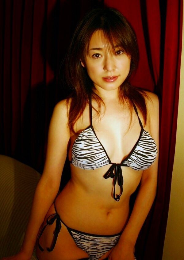 名波はるか ビキニ画像!若い頃の美ボディと抜群スタイルがたまらない! 15枚目