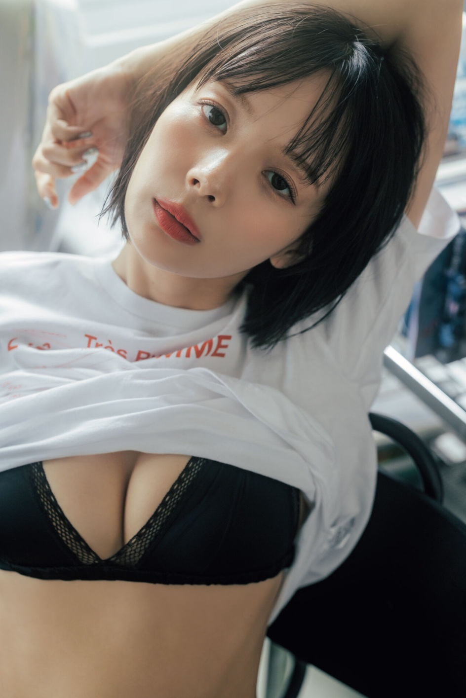 岡田紗佳(おかださやか)グラビア水着画像 9枚目