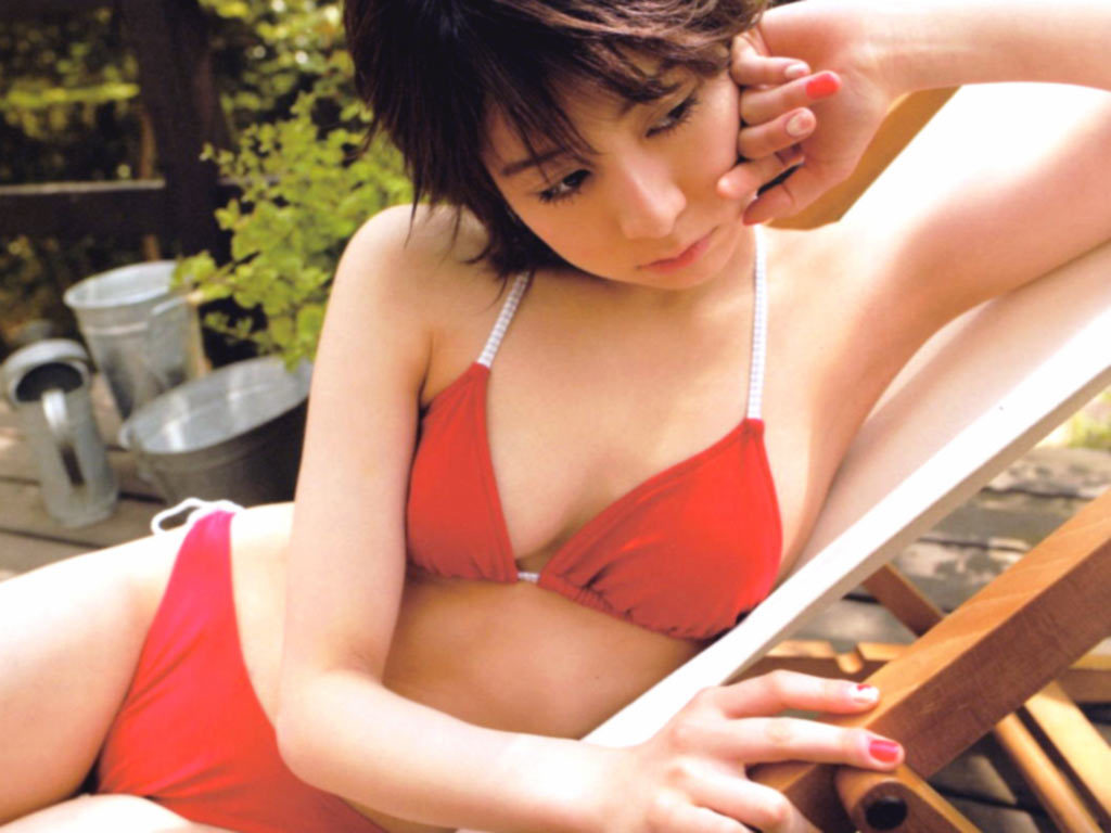 大塚千弘 ビキニ画像!若い頃のかわいさがたまらない! 16枚目