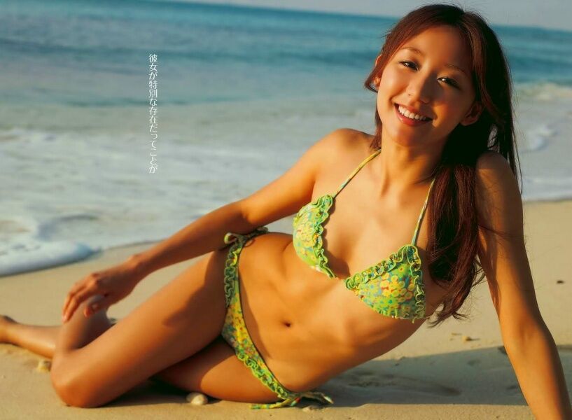 澤山璃奈 ビキニ画像!美ボディと抜群スタイルがたまらない! 30枚目