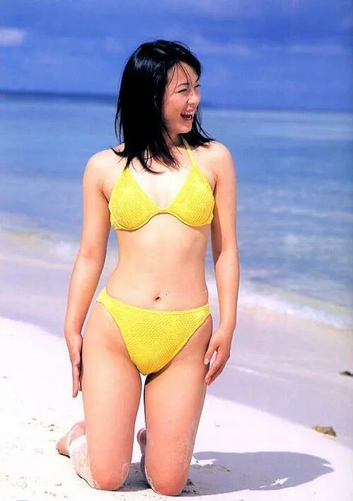 佐藤仁美 ビキニ画像!若い頃のかわいさがたまらない! 23枚目