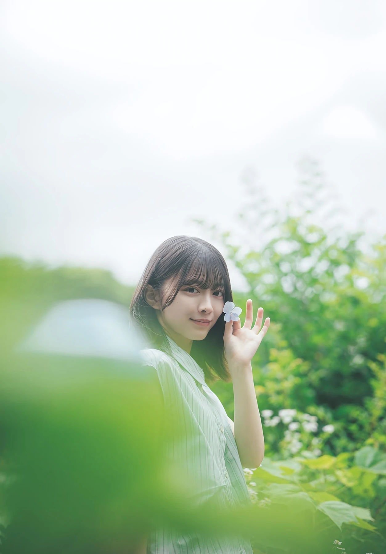Hikaru Morita 森田ひかる – Shonen Sunday 2026 No.33 (週刊少年サンデー 2026年33号) 1枚目
