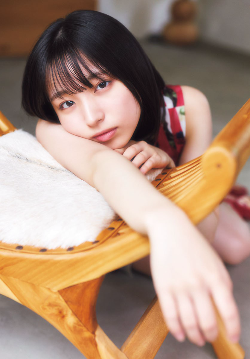 大野愛実. 少年チャンピオン 2026 No.26. 巻頭グラビア 6枚目