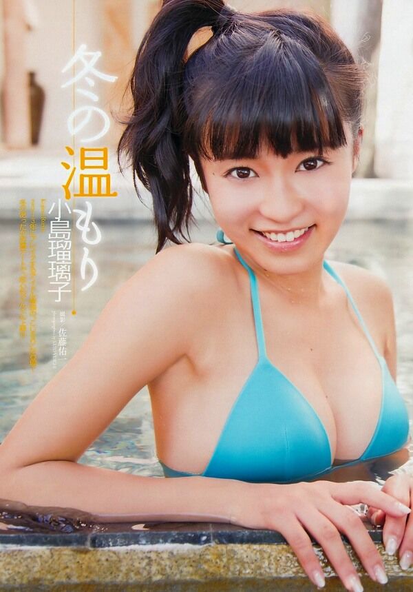 小島瑠璃子 ビキニ画像!若い頃のかわいさと美ボディがたまらない! 27枚目