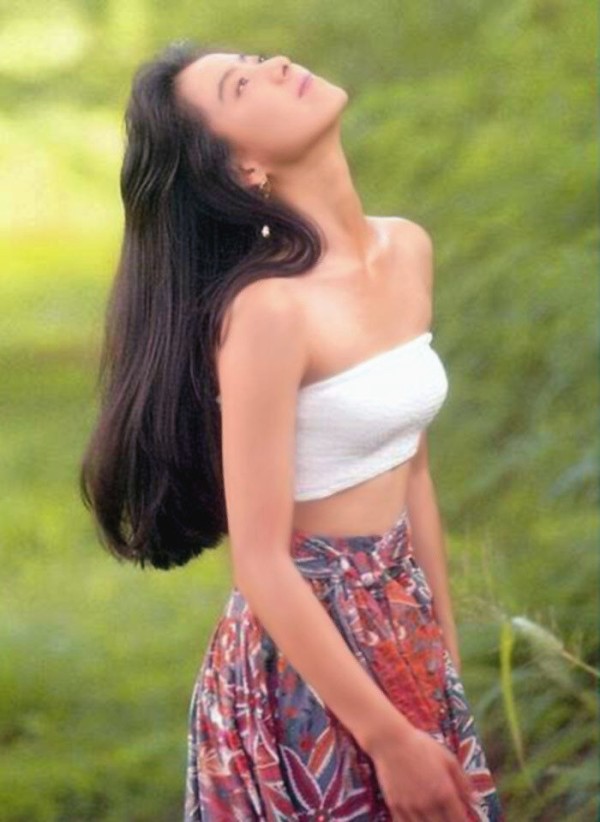 桜井幸子 ビキニ画像!若い頃の美しさがたまらない! 7枚目