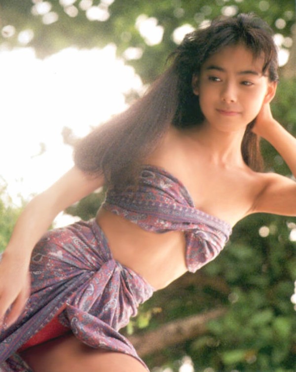桜井幸子 ビキニ画像!若い頃の美しさがたまらない! 12枚目