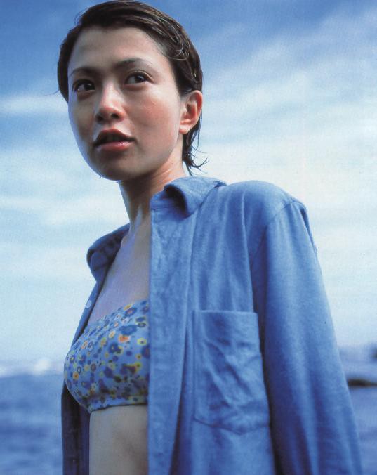 坂井真紀 ビキニ画像!若い頃の美しさがたまらない! 5枚目