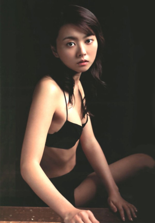 野村佑香 ビキニ画像!若い頃のかわいさがたまらない! 18枚目