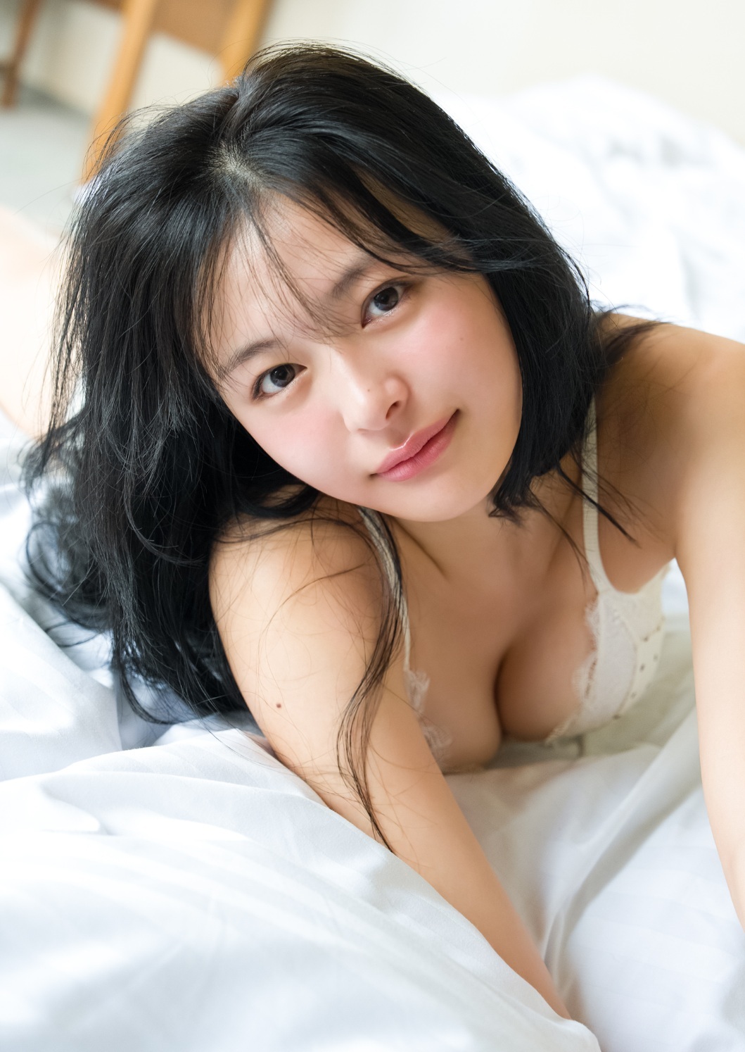 和内璃乃(わうちりの)グラビア水着画像 6枚目