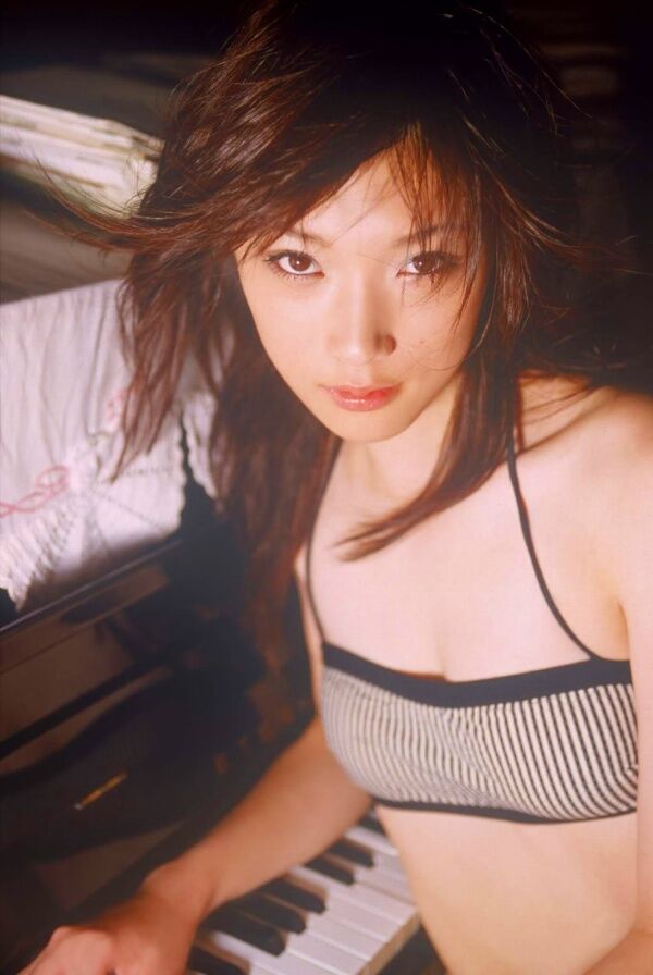赤井沙希 ビキニ画像!美ボディと抜群スタイルがたまらない! 5枚目