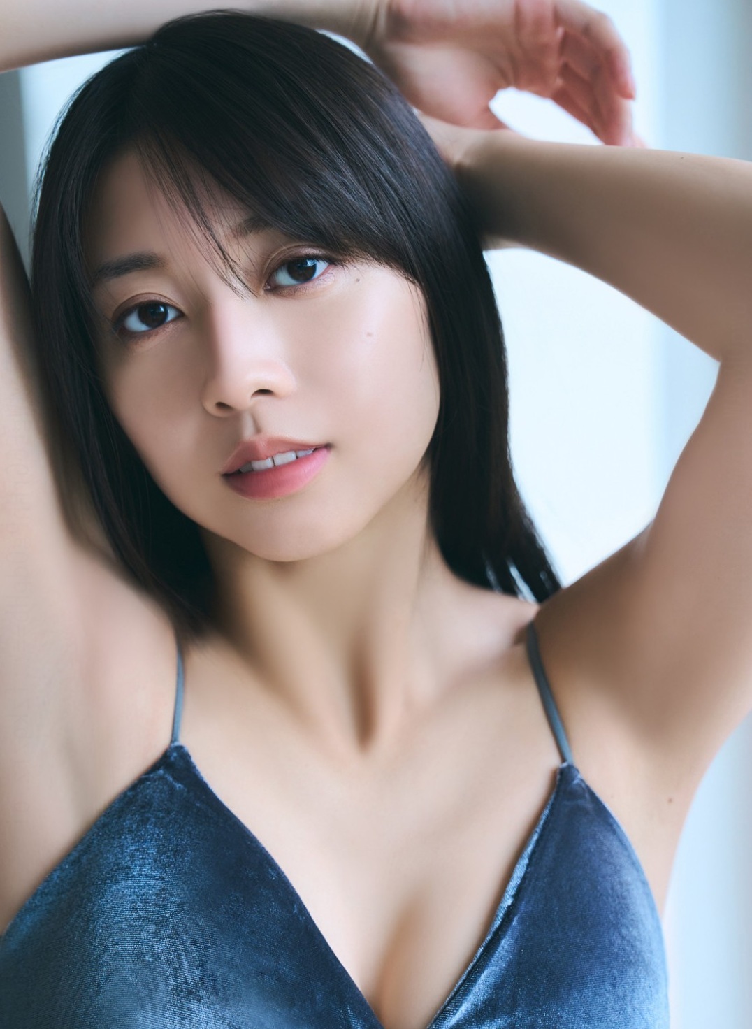 牧野真莉愛(まきのまりあ)グラビア水着画像 12枚目