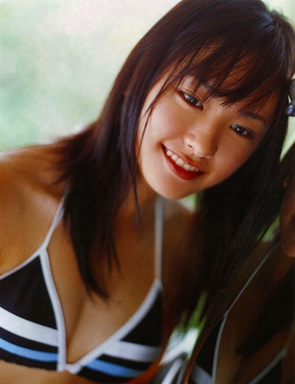 新垣結衣 ビキニ画像!若い頃のかわいさがたまらない! 21枚目