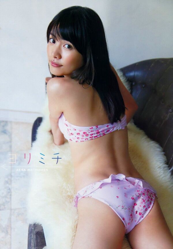 松永有紗 ビキニ画像!かわいい笑顔と美ボディがたまらない! 27枚目