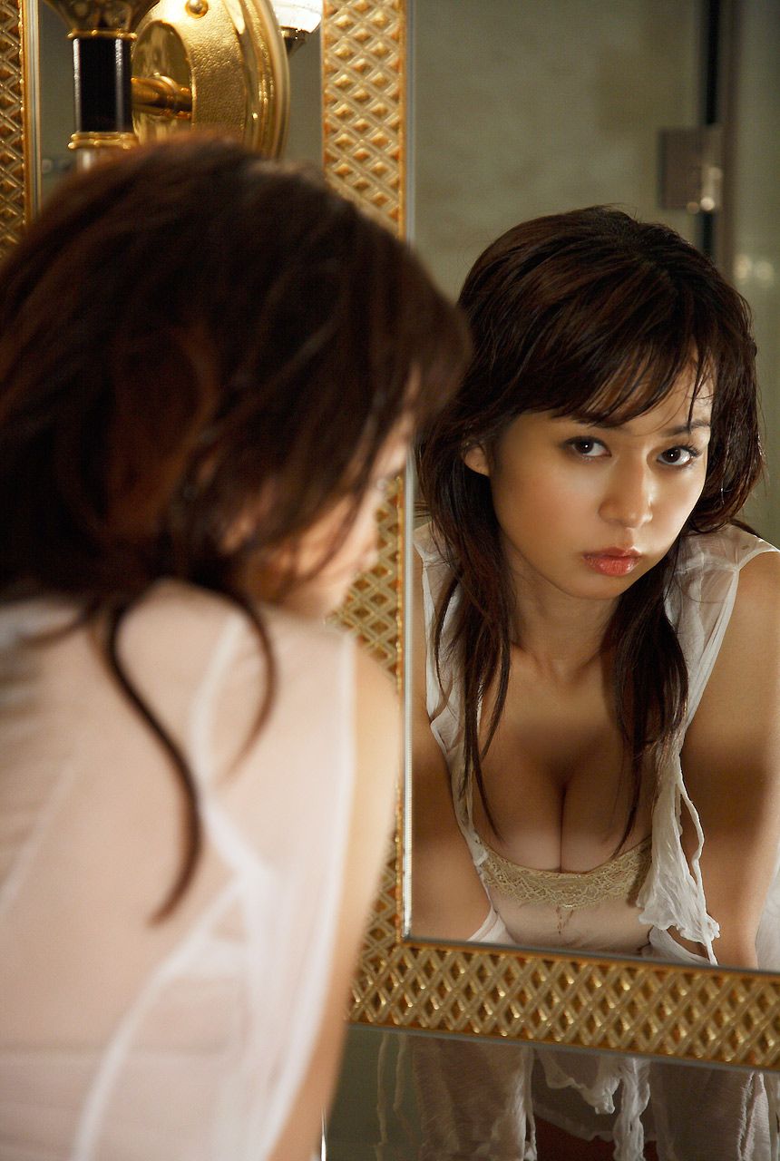 井川絵美 ビキニ画像!若い頃のかわいさがたまらない! 13枚目
