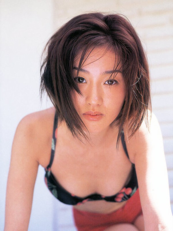 山本恵美 ビキニ画像!若い頃のかわいさがたまらない! 8枚目