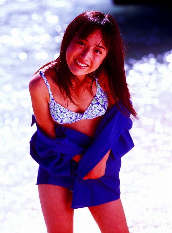 山川恵里佳 ビキニ画像!若い頃のかわいさがたまらない! 21枚目