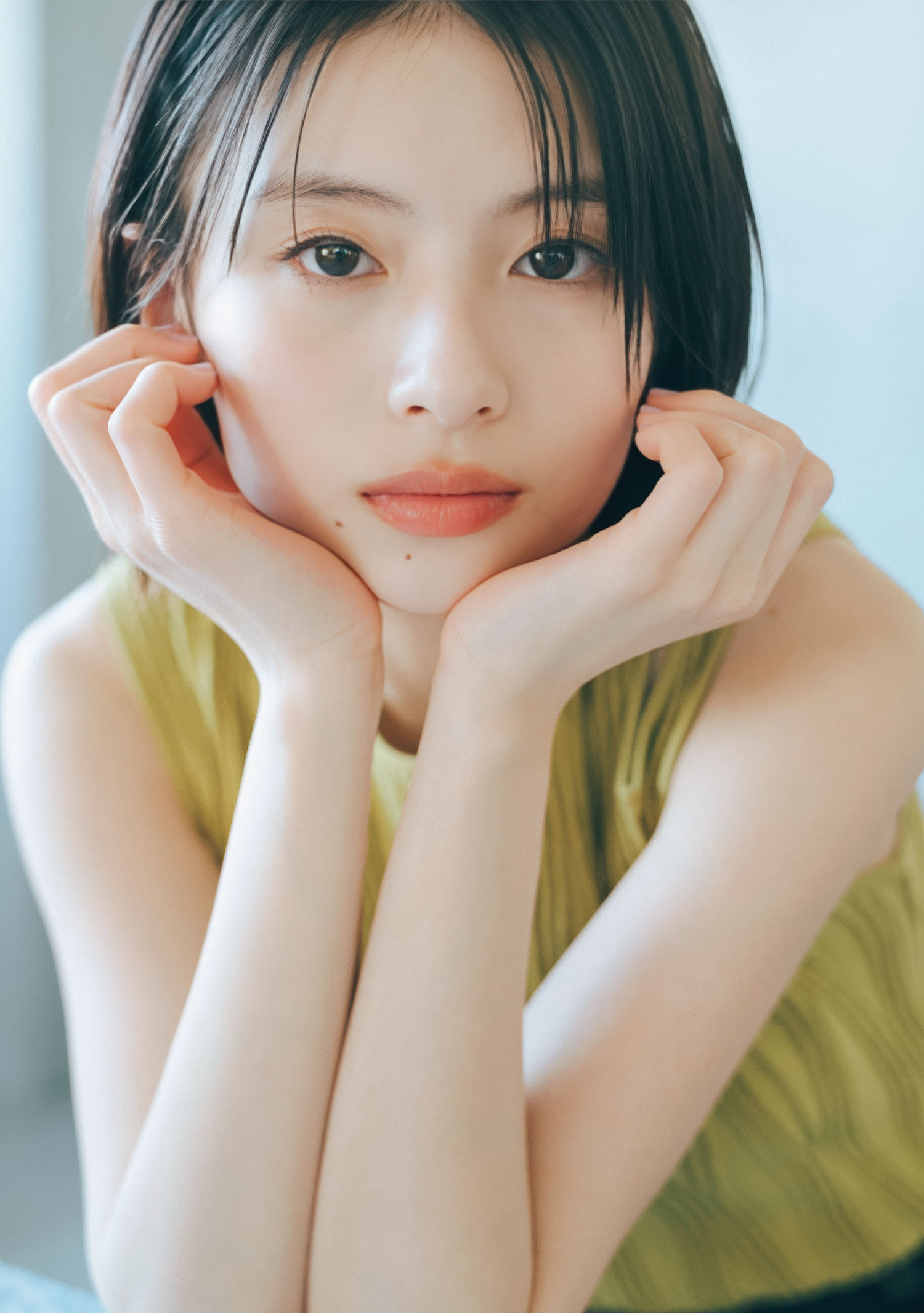 出口夏希, Young Magazine 2025 No.28 (ヤングマガジン 2025年28号) 5枚目