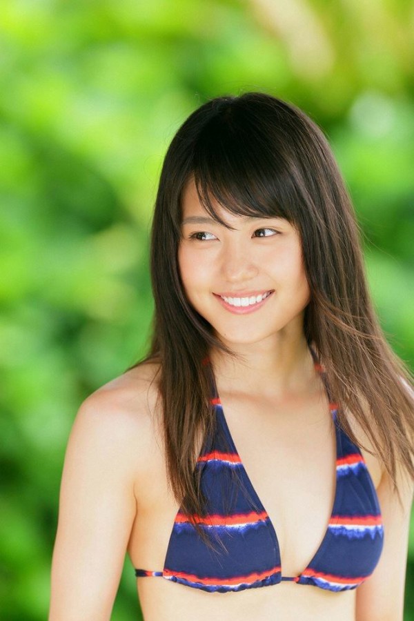 有村架純 ビキニ画像!若い頃のかわいさと美ボディがたまらない! 20枚目