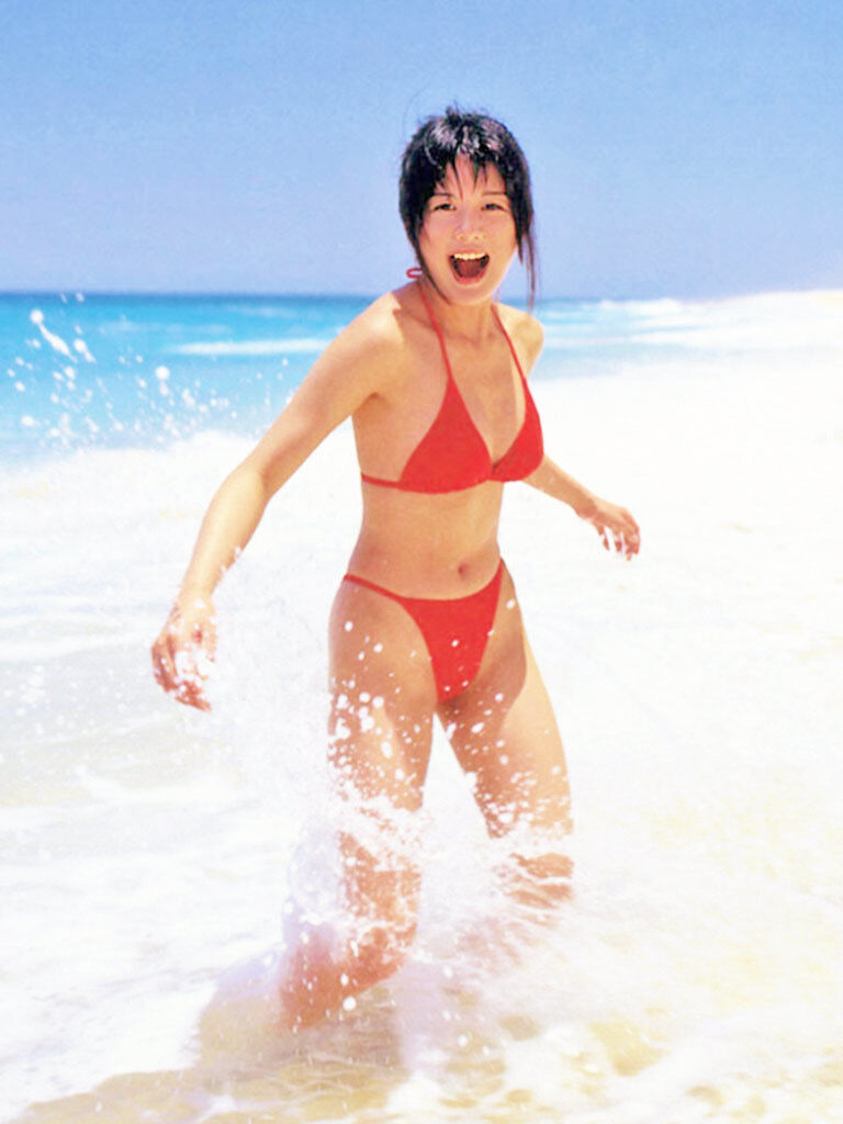 桂木亜沙美 ビキニ画像!若い頃のかわいさがたまらない! 17枚目