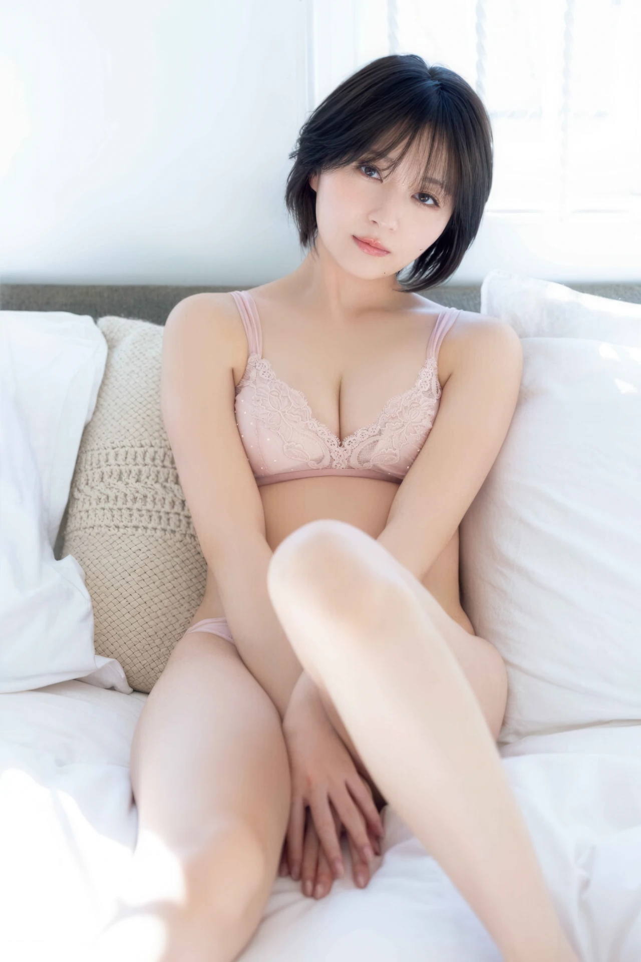 こばしり。, Young Animal 2026 No.05 (ヤングアニマル 2026年5号) 12枚目
