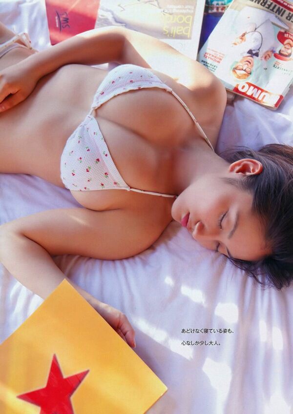 紗綾 ビキニ画像!若い頃の抜群スタイルがたまらない! 8枚目