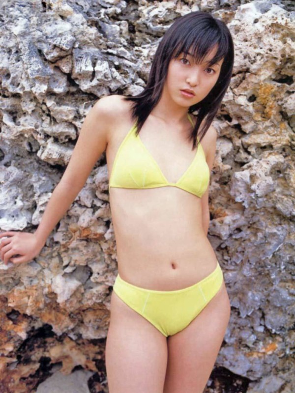 上野なつひ ビキニ画像!若い頃のかわいさがたまらない! 16枚目