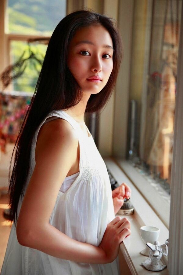 忽那汐里 グラビア画像!若い頃のかわいさがたまらない! 28枚目