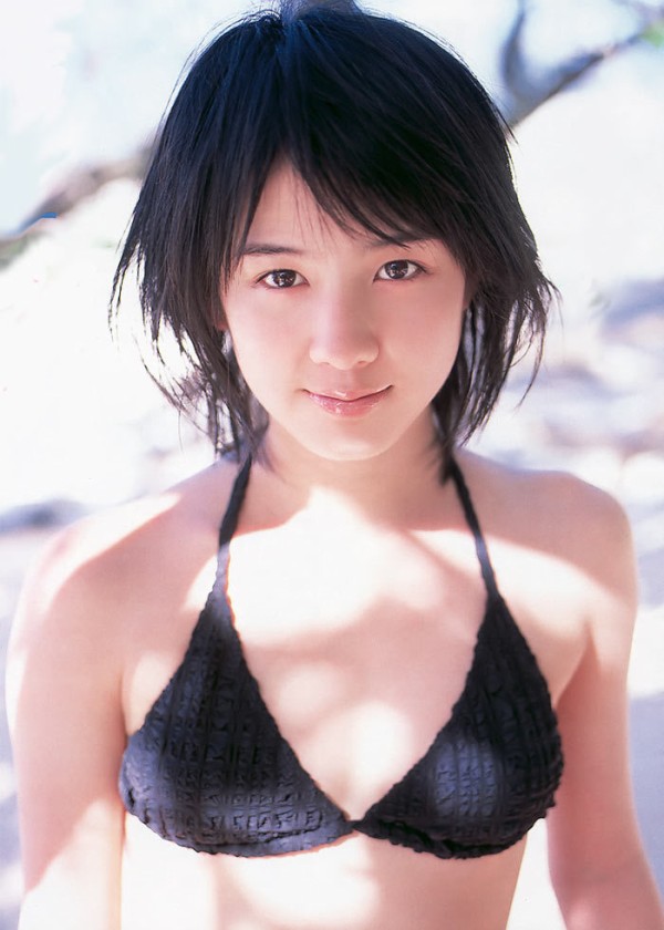 桜庭ななみ ビキニ画像!若い頃のかわいさがたまらない! 26枚目