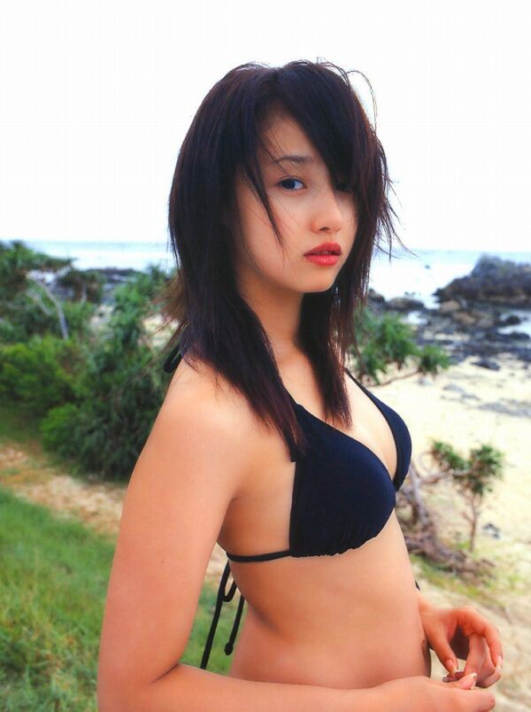 沢尻エリカ ビキニ画像!若い頃の美しさがたまらない! 18枚目