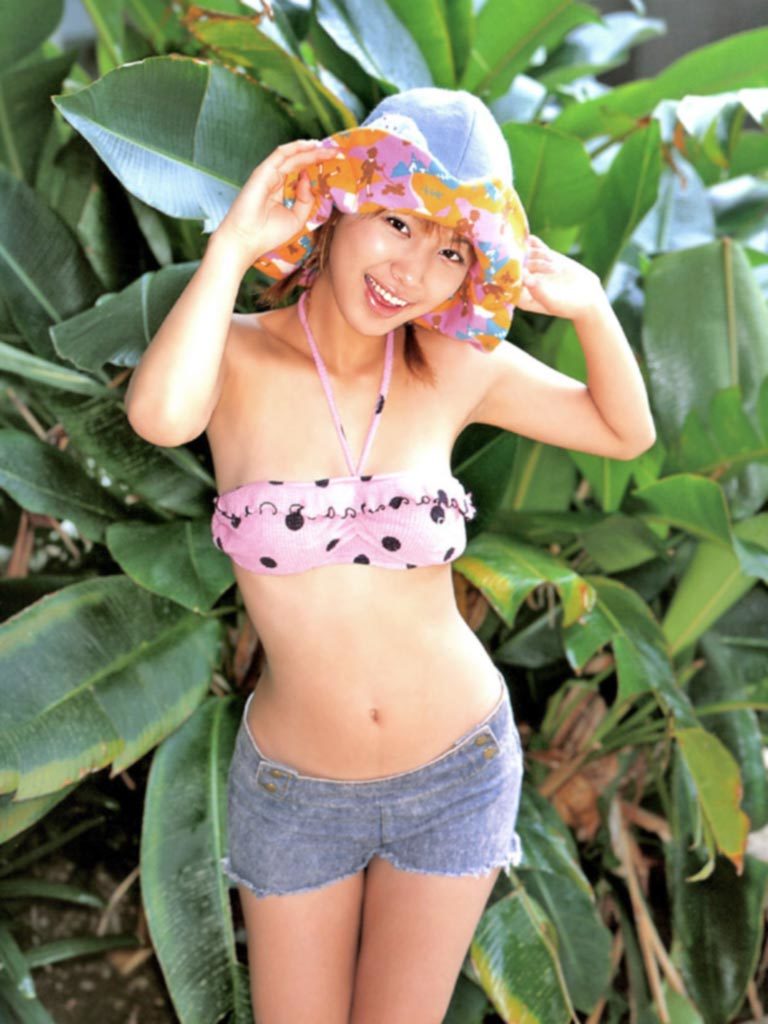 加藤明日美 ビキニ画像!若い頃の抜群スタイルがたまらない! 7枚目