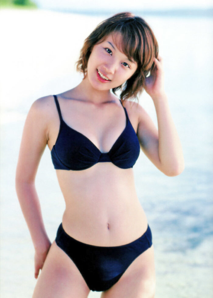 加藤明日美 ビキニ画像!若い頃の抜群スタイルがたまらない! 13枚目