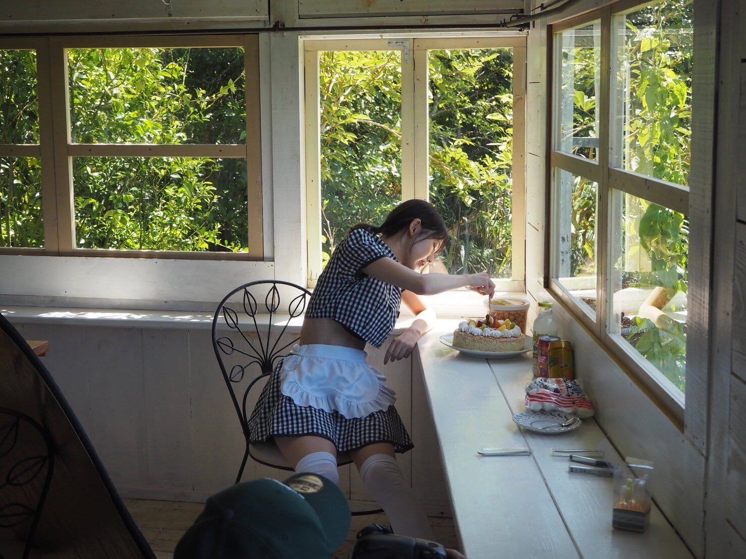 息をのむ美ボディ!菊地姫奈の最新水着グラビア 2枚目