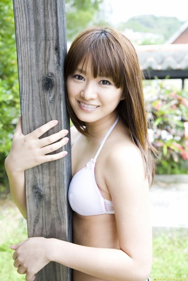 鎌田奈津美 ビキニ画像!若い頃のかわいさがたまらない! 9枚目