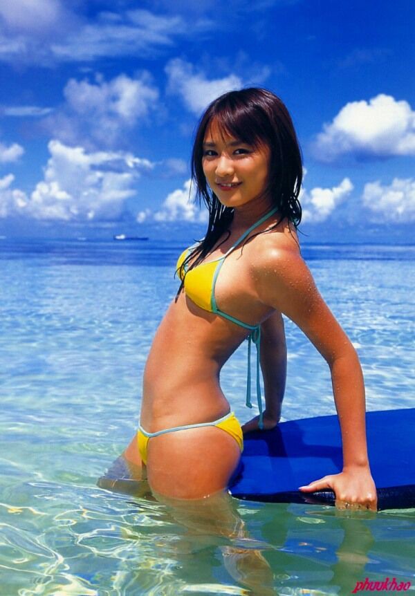 鎌田奈津美 ビキニ画像!若い頃のかわいさがたまらない! 15枚目