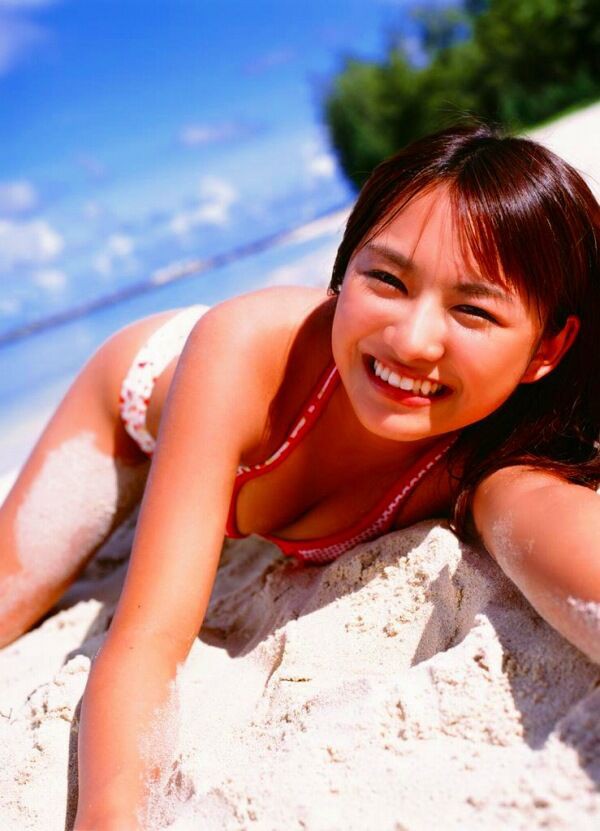 鎌田奈津美 ビキニ画像!若い頃のかわいさがたまらない! 19枚目