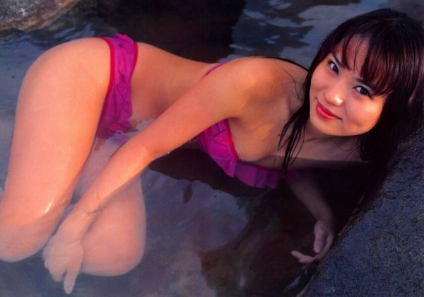 市川由衣 ビキニ画像!若い頃のかわいさがたまらない! 8枚目