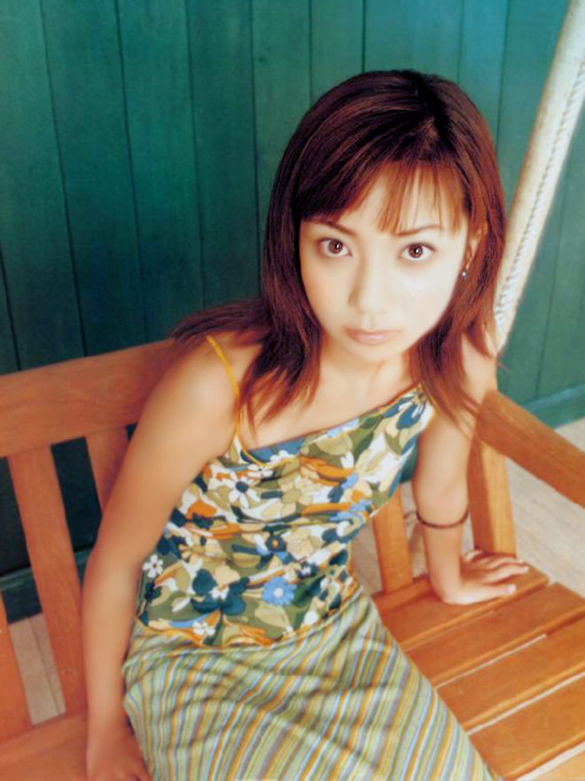 持田香織 グラビア画像!若い頃のかわいさがたまらない! 30枚目