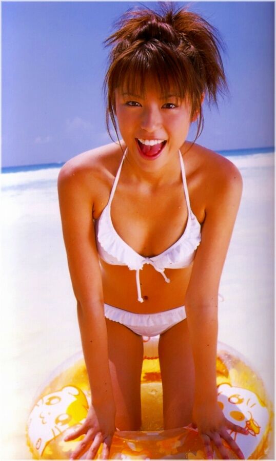 若槻千夏 ビキニ画像!若い頃のかわいさがたまらない! 12枚目