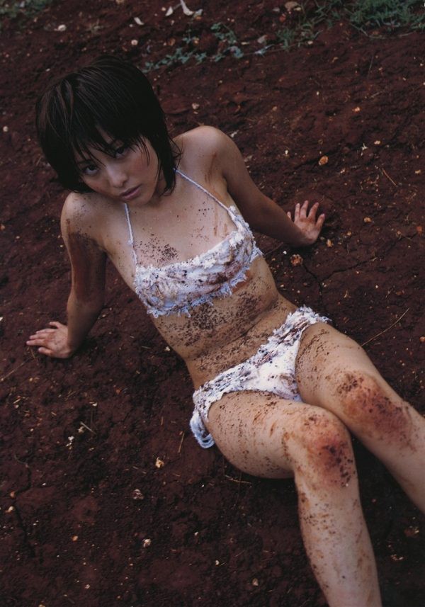 熊切あさ美 ビキニ画像!若い頃のかわいさと抜群スタイルがたまらない! 8枚目