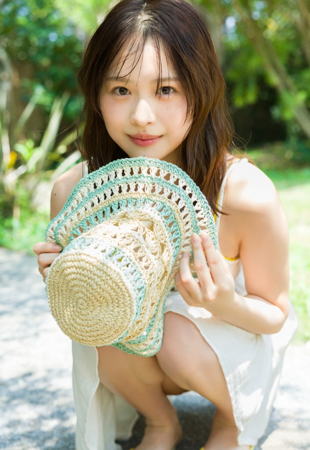 兵頭百華 最新グラビア水着画像 14枚目