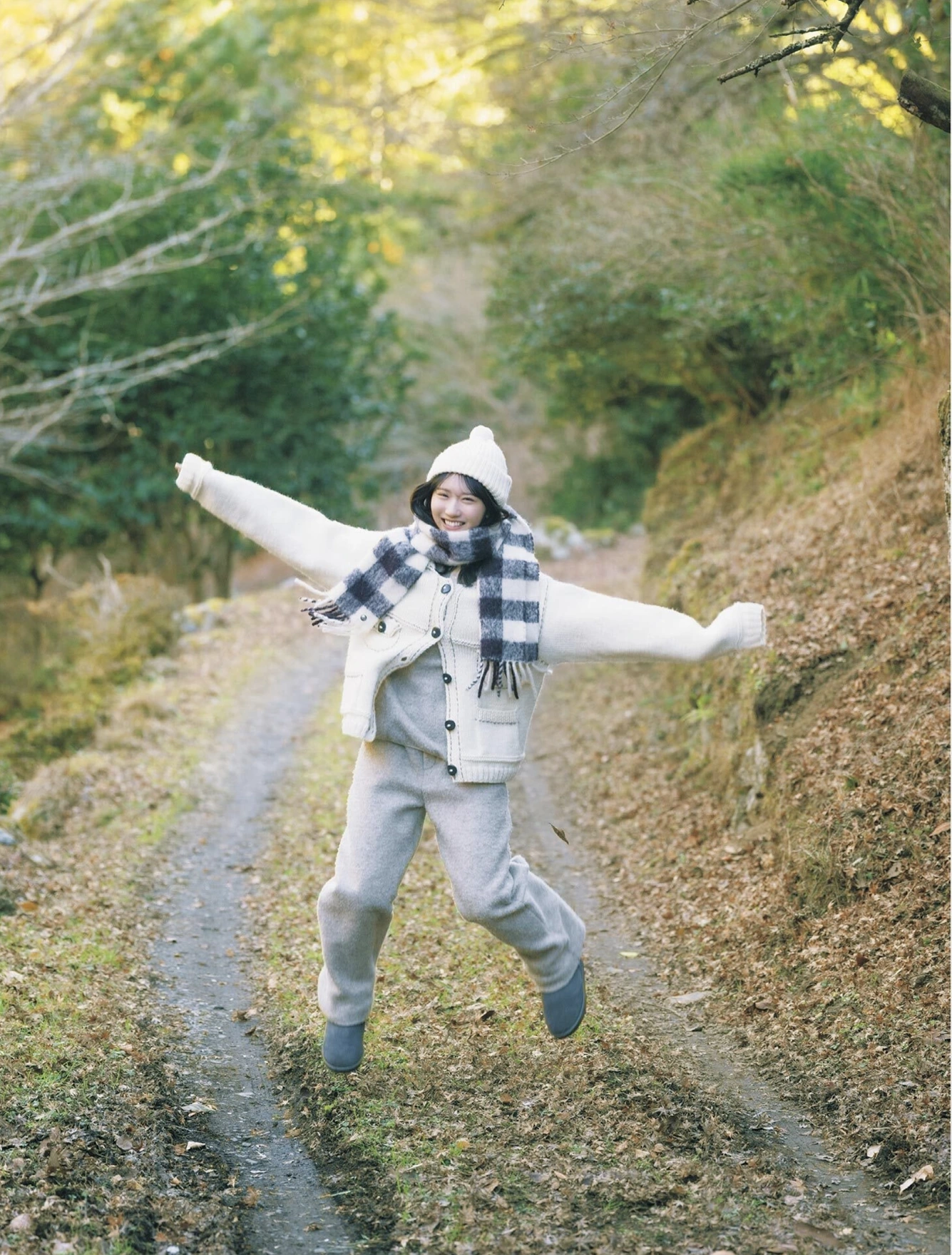 Kaho Fujishima 藤嶌果歩, B.L.T. 2026.02 (ビー・エル・ティー 2026年2月号) 5枚目