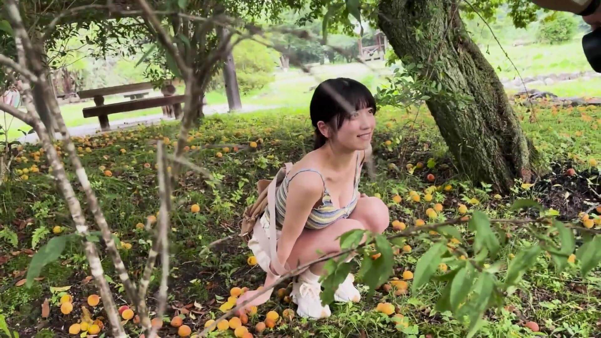 小柴あいり、圧巻の豊満ボディ解禁!週プレ再登場の極上水着グラビアを見逃すな 18枚目