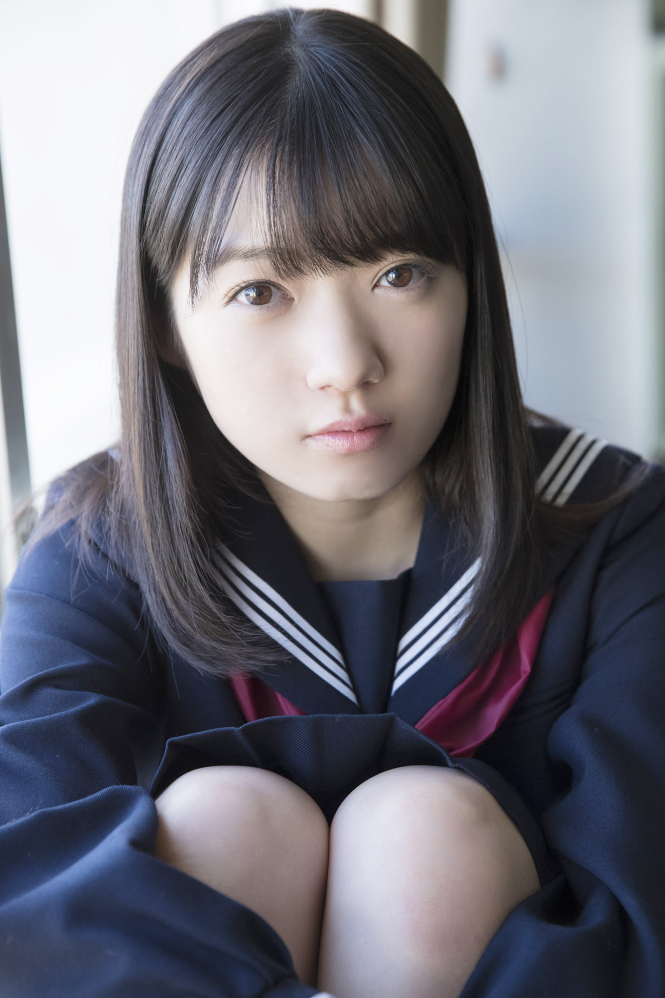 吉川愛 三宅島の自然を背景にした水着グラビアが話題 24枚目