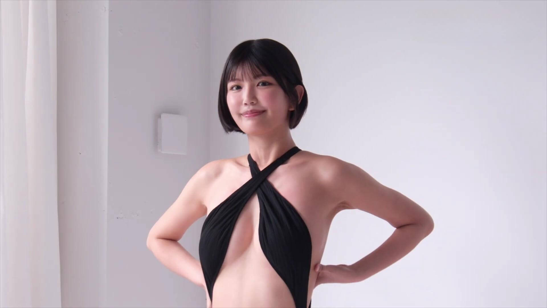 南あみ、167cm美脚と大胆ハイレグで魅せる超新星ボディ! 9枚目