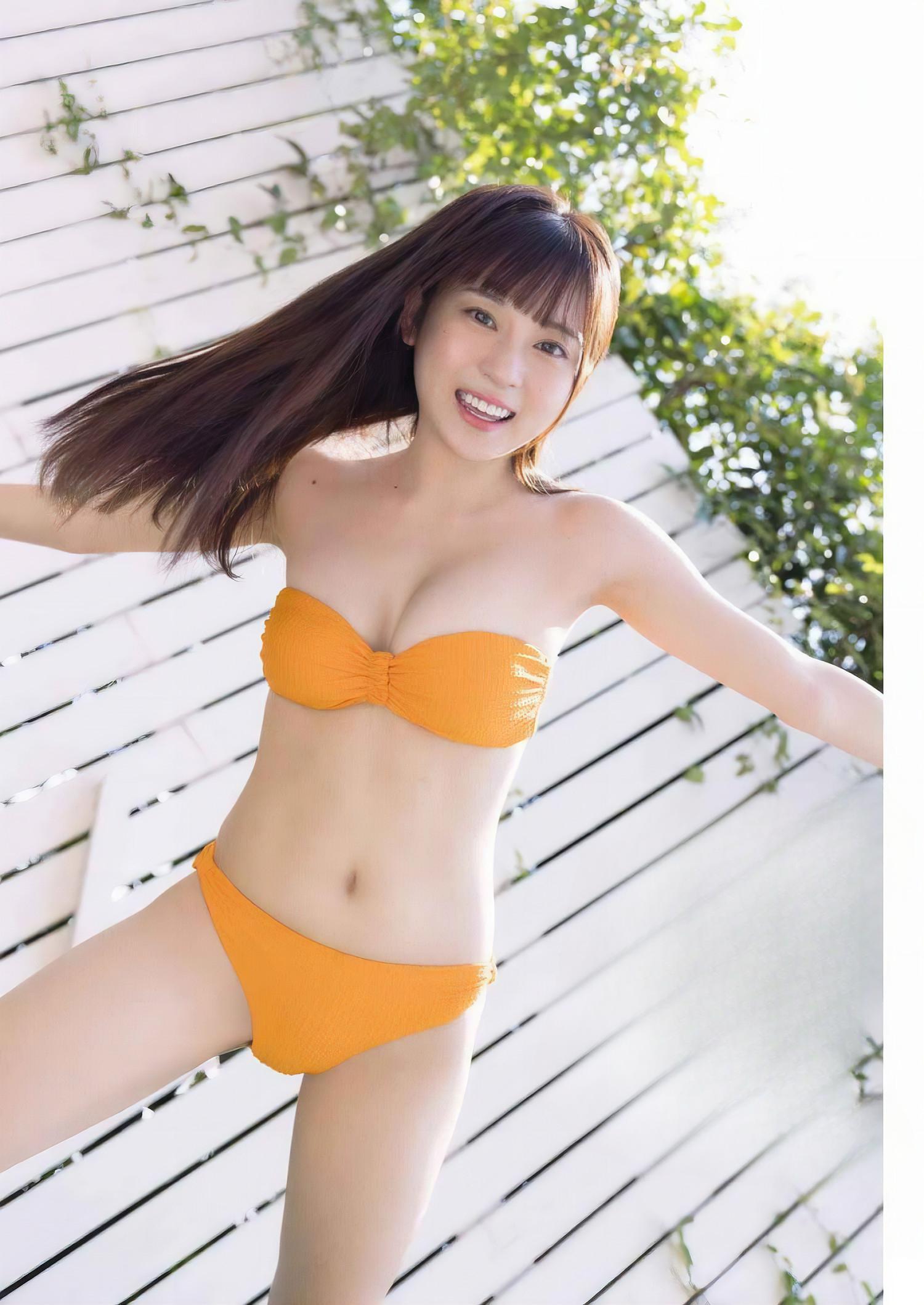 中川心 水着グラビア画像バズった美少女 4枚目